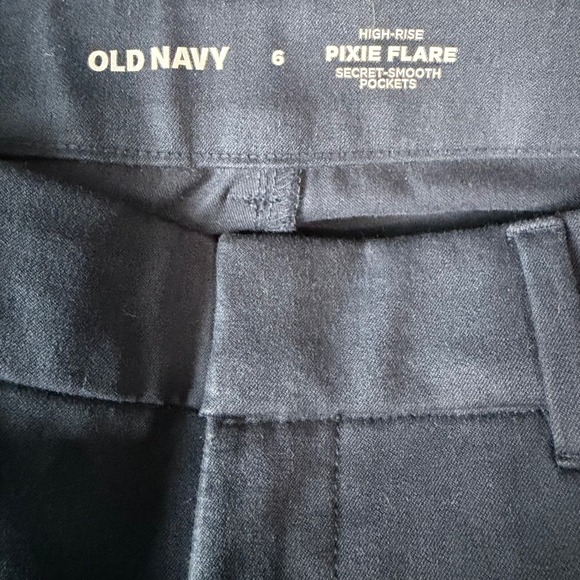 Old Navy Pixie Flare Pants 6 Navy Blue High Rise Secret Smooth Pockets - Picture 3 of 4